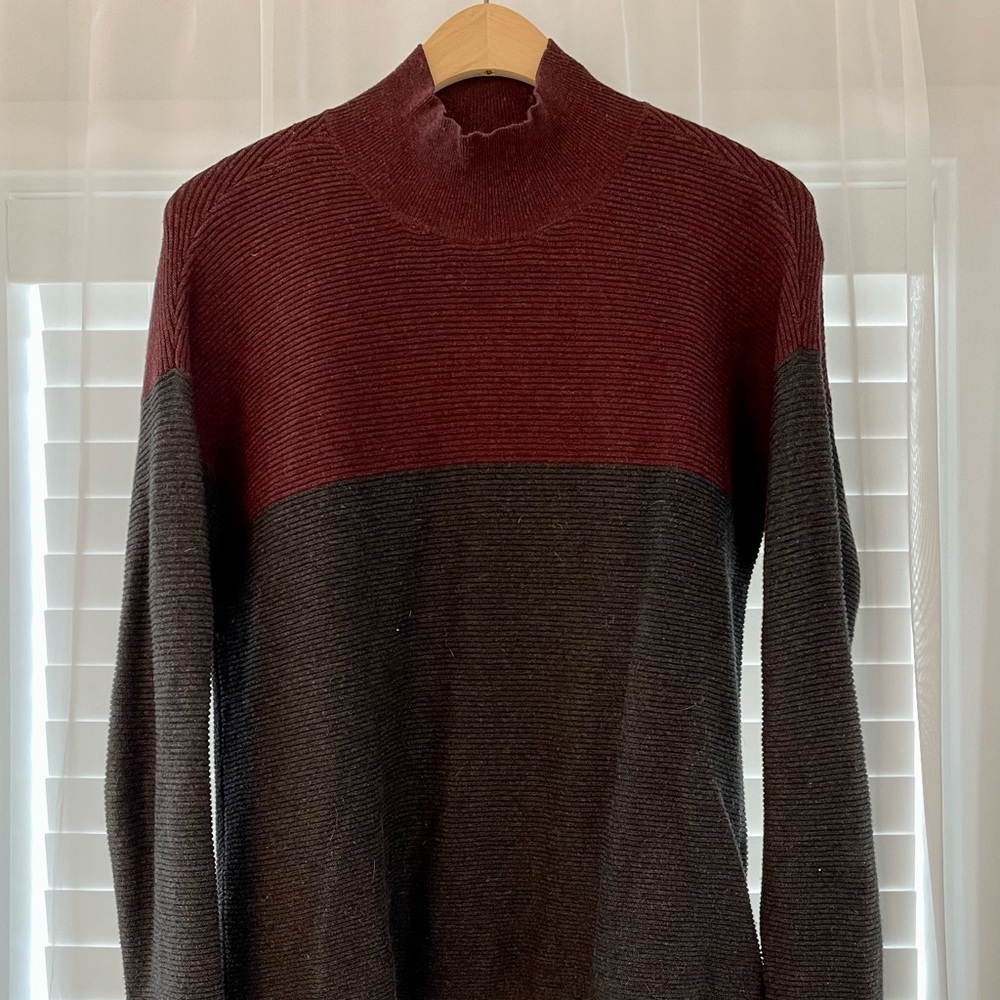 Victoria’s Secret Ribbed Sweater